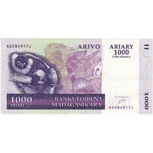 Μαδαγασκάρη, 
  
  1000 Ariary, 
  
  2004